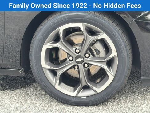 Used 2024 Chevrolet Malibu LT FWD image 12