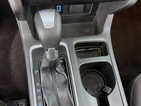 Used 2017 Ford Escape SE image 19