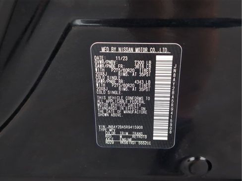 Used 2024 Nissan Armada SL w/ Captain's Chairs Package image 15