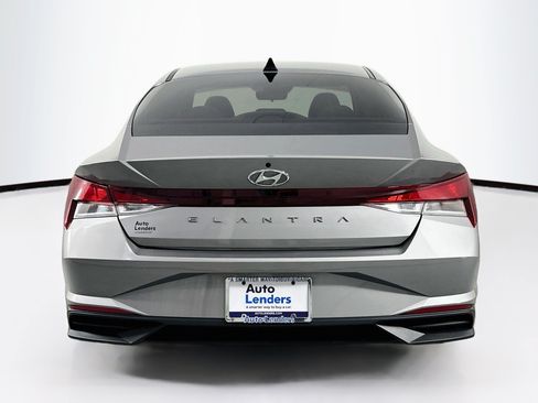 Used 2023 Hyundai Elantra SEL w/ Convenience Package FWD image 6