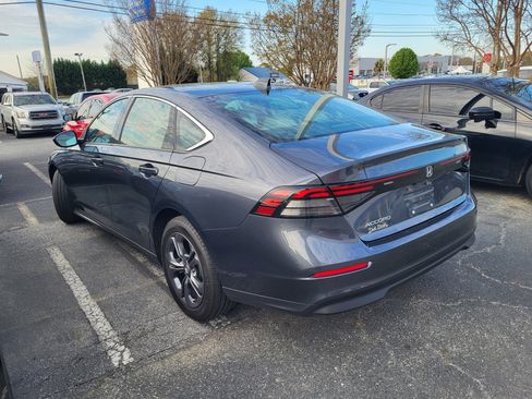 Used 2023 Honda Accord EX image 6