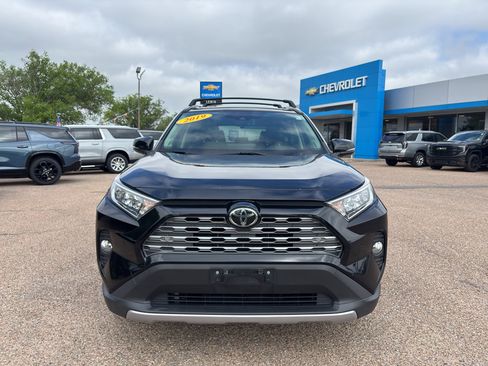 Used 2019 Toyota RAV4 Limited w/ Cold Weather Package AWD/4WD image 3