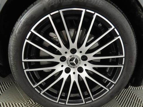 Certified 2024 Mercedes-Benz C 300 Sedan image 33