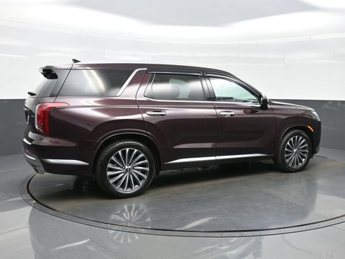 Used 2023 Hyundai Palisade Calligraphy AWD/4WD image 6