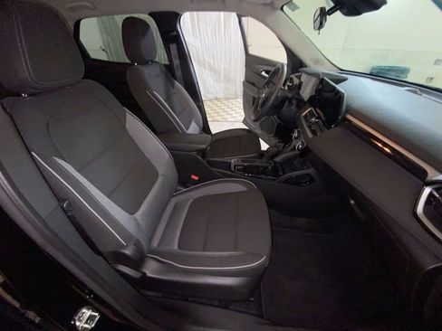 Used 2024 Chevrolet TrailBlazer LT FWD image 37