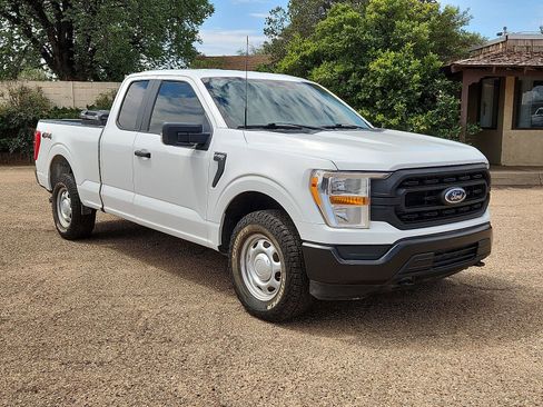 Used 2022 Ford F150 XL w/ Equipment Group 101A High AWD/4WD image 4