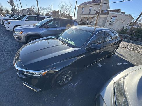 Used 2021 Honda Accord EX-L image 7