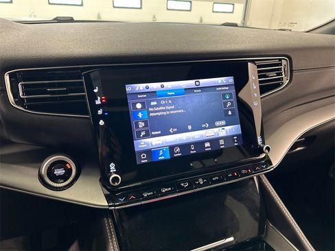 Used 2024 Jeep Wagoneer Series II image 23