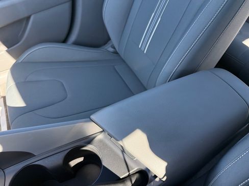 Certified 2022 Hyundai Elantra SEL w/ Preferred Accessory Package FWD image 14