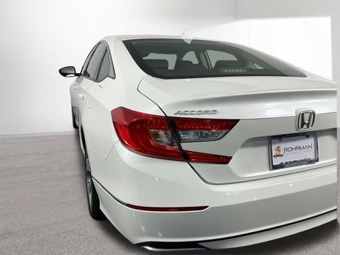 Used 2020 Honda Accord EX image 31