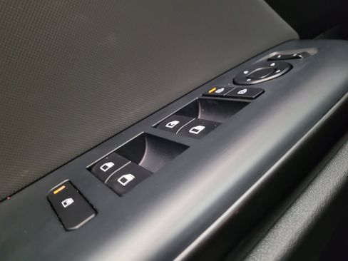 Used 2025 Kia K4 FWD image 27