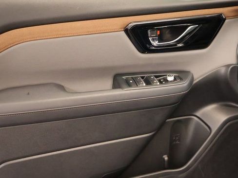 Certified 2025 Subaru Forester Sport image 10