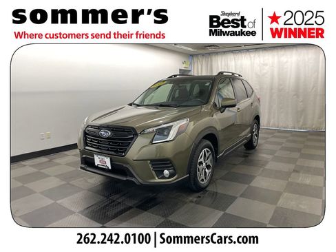 Certified 2023 Subaru Forester Premium image 2