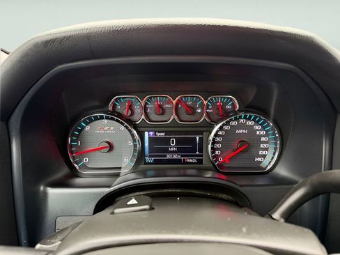 Used 2019 Chevrolet Silverado 1500 LT w/ LPO, Black Pack image 22