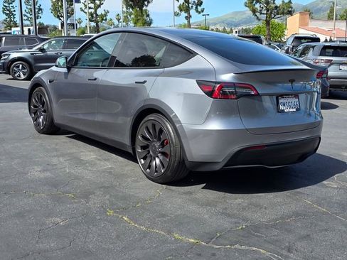 Used 2024 Tesla Model Y Performance image 6