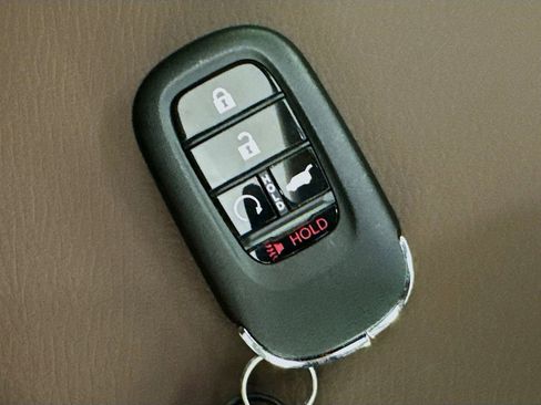 New 2026 Honda Pilot Touring image 40