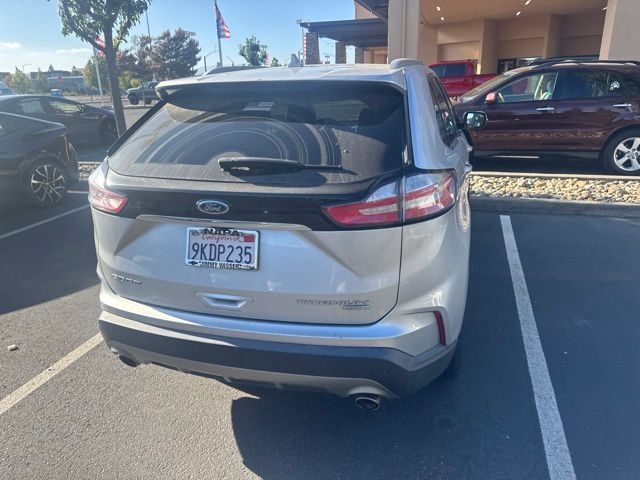 Used 2019 Ford Edge Titanium FWD image 40