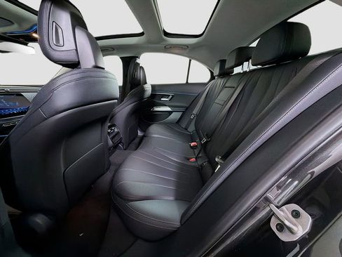New 2026 Mercedes-Benz E 350 4MATIC Sedan image 24