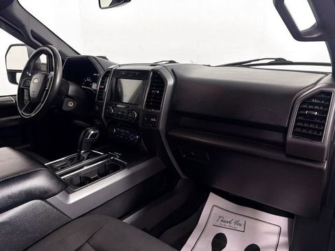 Used 2018 Ford F150 XLT w/ Equipment Group 302A Luxury AWD/4WD image 28