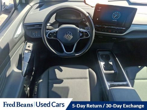 Certified 2023 Volkswagen ID.4 Pro S Plus AWD/4WD image 10