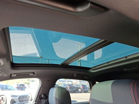 New 2025 Audi Q3 2.0T Premium Plus image 13