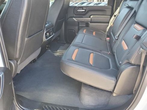 Used 2021 GMC Sierra 2500 AT4 w/ Gooseneck/5TH Wheel Package image 10