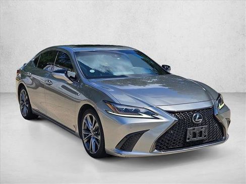 Used 2019 Lexus ES 350 F Sport w/ Accessory Package 2 FWD image 3