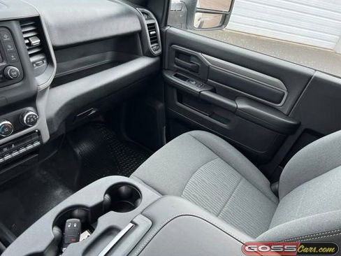 New 2024 RAM 3500 Tradesman image 17