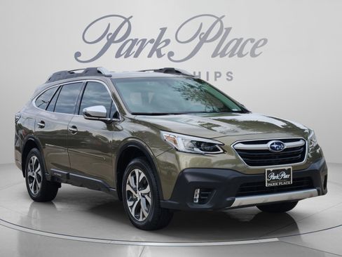 Used 2020 Subaru Outback Touring AWD/4WD image 4