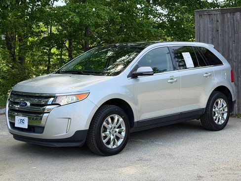 Used 2014 Ford Edge Limited w/ Equipment Group 302A AWD/4WD image 3