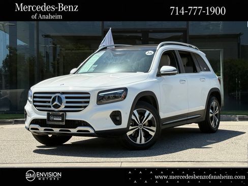 Used 2026 Mercedes-Benz GLB 250 image 1