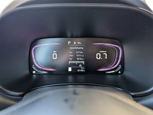 Used 2023 Kia Soul LX image 14