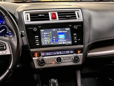 Used 2016 Subaru Legacy 2.5i Limited image 6