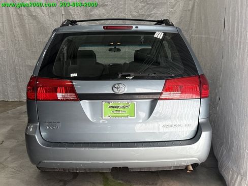 Used 2005 Toyota Sienna CE image 20