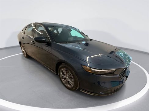 Used 2024 Honda Accord EX image 1
