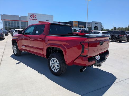 New 2026 Toyota Tacoma SR5 RWD image 5