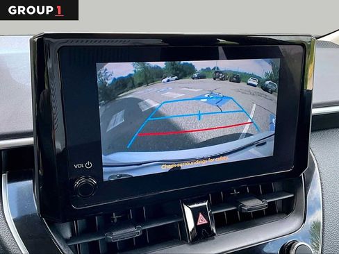 Used 2024 Toyota Corolla LE FWD image 29