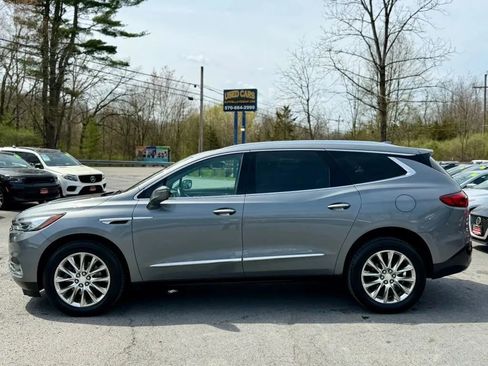 Used 2018 Buick Enclave Essence image 5