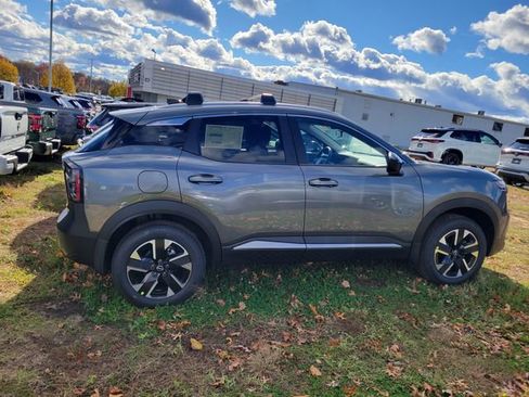 New 2026 Nissan Kicks SV image 5