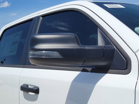 New 2026 RAM 1500 Big Horn AWD/4WD image 9