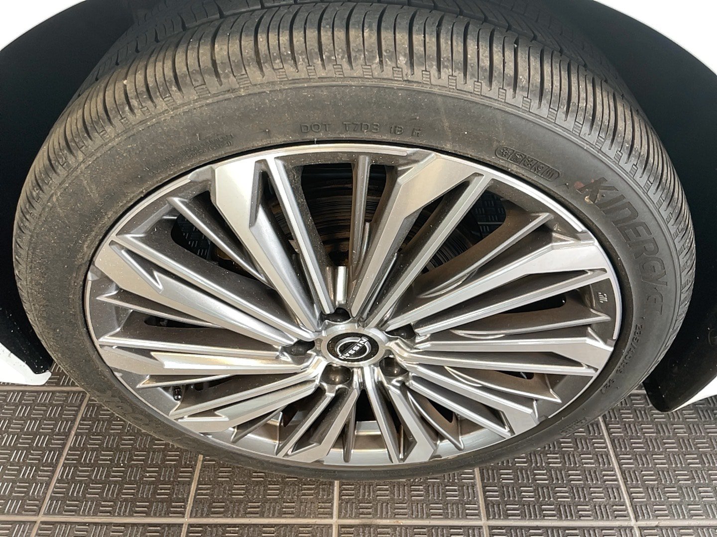 Used 2023 Nissan Altima 2.5 SL AWD/4WD image 23