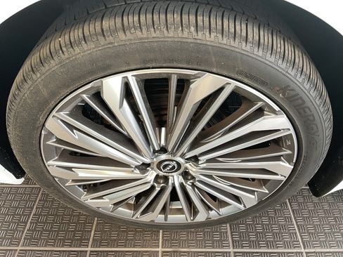 Used 2023 Nissan Altima 2.5 SL AWD/4WD image 23