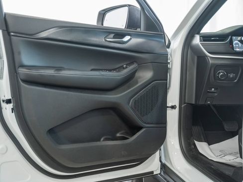 New 2026 Jeep Grand Cherokee L Laredo AWD/4WD image 41