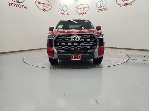 Used 2025 Toyota Tundra Platinum AWD/4WD image 4