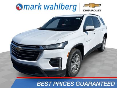 Used 2022 Chevrolet Traverse LT