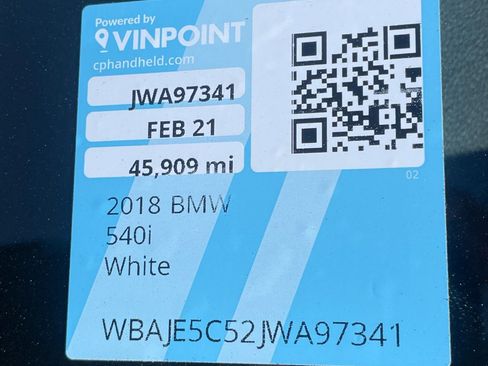 Used 2018 BMW 540i w/ M Sport Package image 3