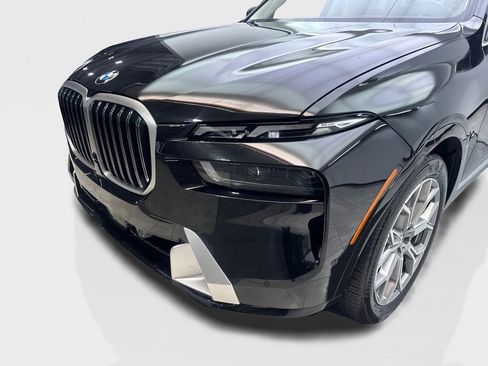 Used 2023 BMW X7 xDrive40i AWD/4WD image 16