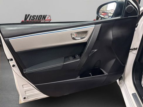 Used 2014 Toyota Corolla FWD image 20