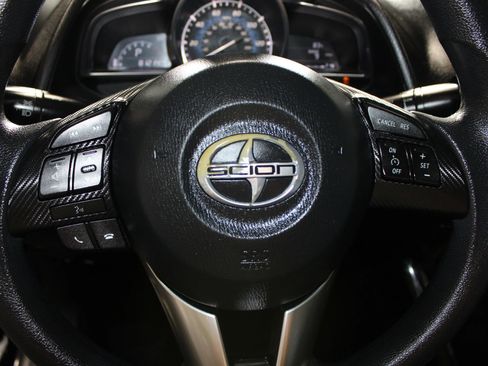 Used 2016 Scion iA FWD image 21