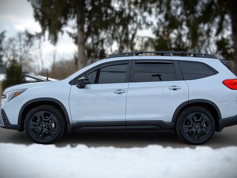 Used 2024 Subaru Ascent Onyx Edition Limited w/ Popular Package Onyx image 8